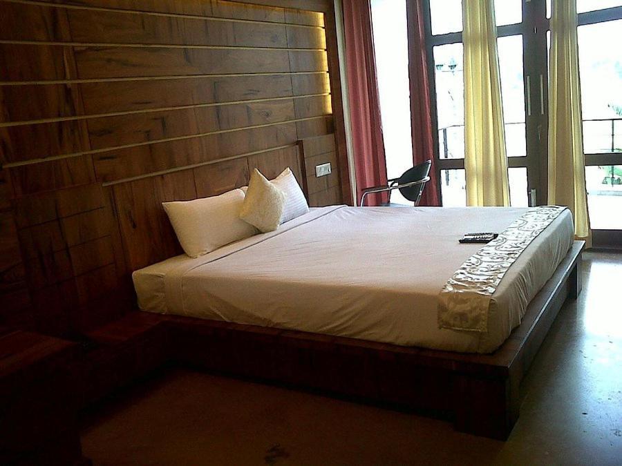 Mak Hotel บังกาลอร์ ภายนอก รูปภาพ