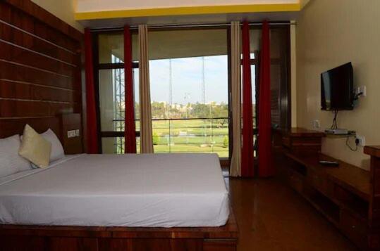 Mak Hotel บังกาลอร์ ภายนอก รูปภาพ